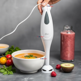 Batidora de inmersión Oster® con vaso 2609