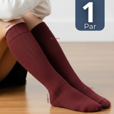 Calcetín Escolar Largo Acrílico Burdeo Niñas Juvenil Color Vino