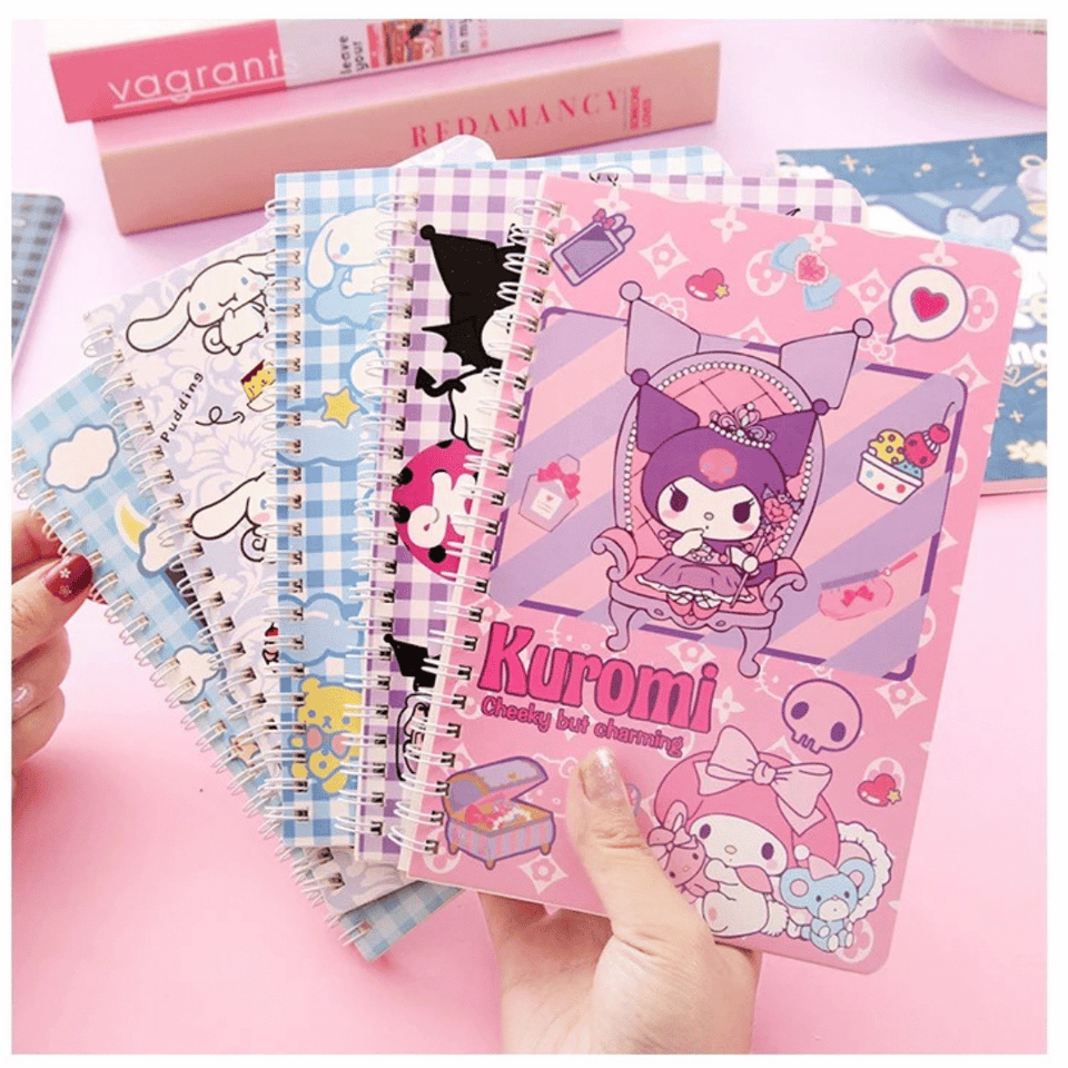 Pack 5 Cuadernos Universitarios Kuromi Marca Pro Arte Diseños Surtidos 100 Hojas