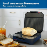 Sandwichera Oster® compacta con platos hondos CKSTSM400